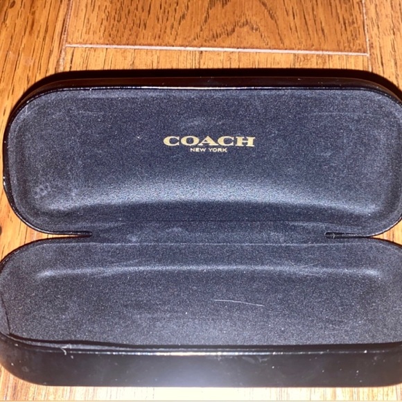 ‼️ 100% AUTHENTIC VINTAGE tan COACH sunglasses with gold accents. LIKE NEW‼️ - Picture 3 of 7